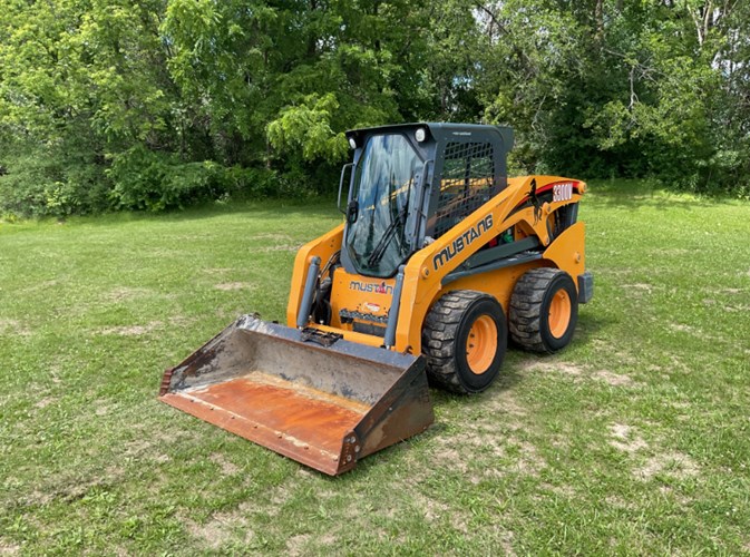 2014 Mustang 3300V Skid Steer For Sale 2014 Mustang 3300V Skid Steer For Sale