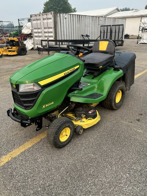 2014 John Deere X300R