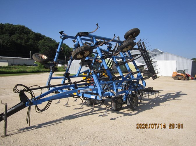 1995 DMI Tigermate Field Cultivator For Sale 1995 DMI Tigermate Field Cultivator For Sale
