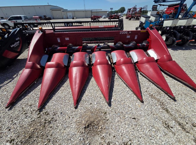2008 Case IH 2206 Header-Corn For Sale 2008 Case IH 2206 Header-Corn For Sale