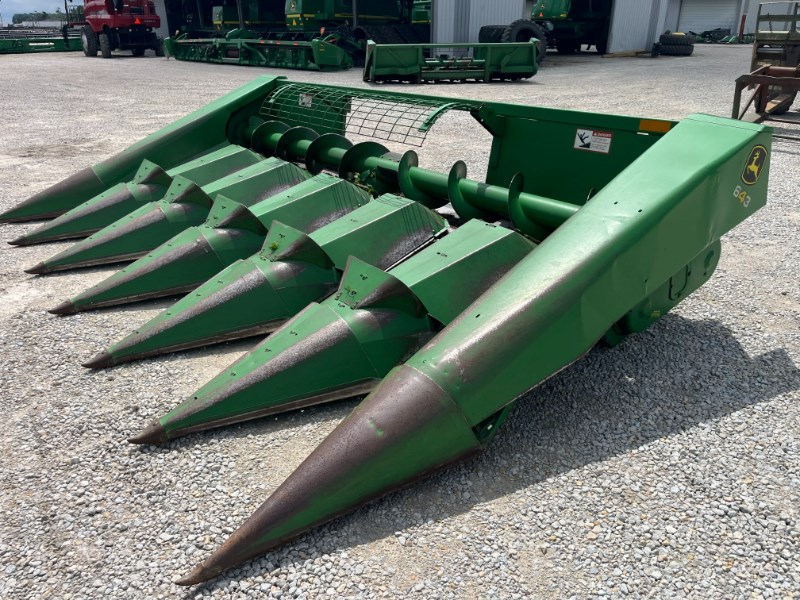 John Deere 643 Cabezales para maíz A La Venta