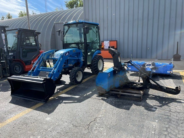 2019 LS XJ2025H Tractor For Sale 2019 LS XJ2025H Tractor For Sale